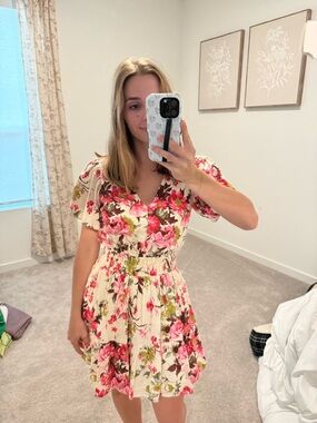 Abercrombie & Fitch Floral Dress in Pink and Cream XS